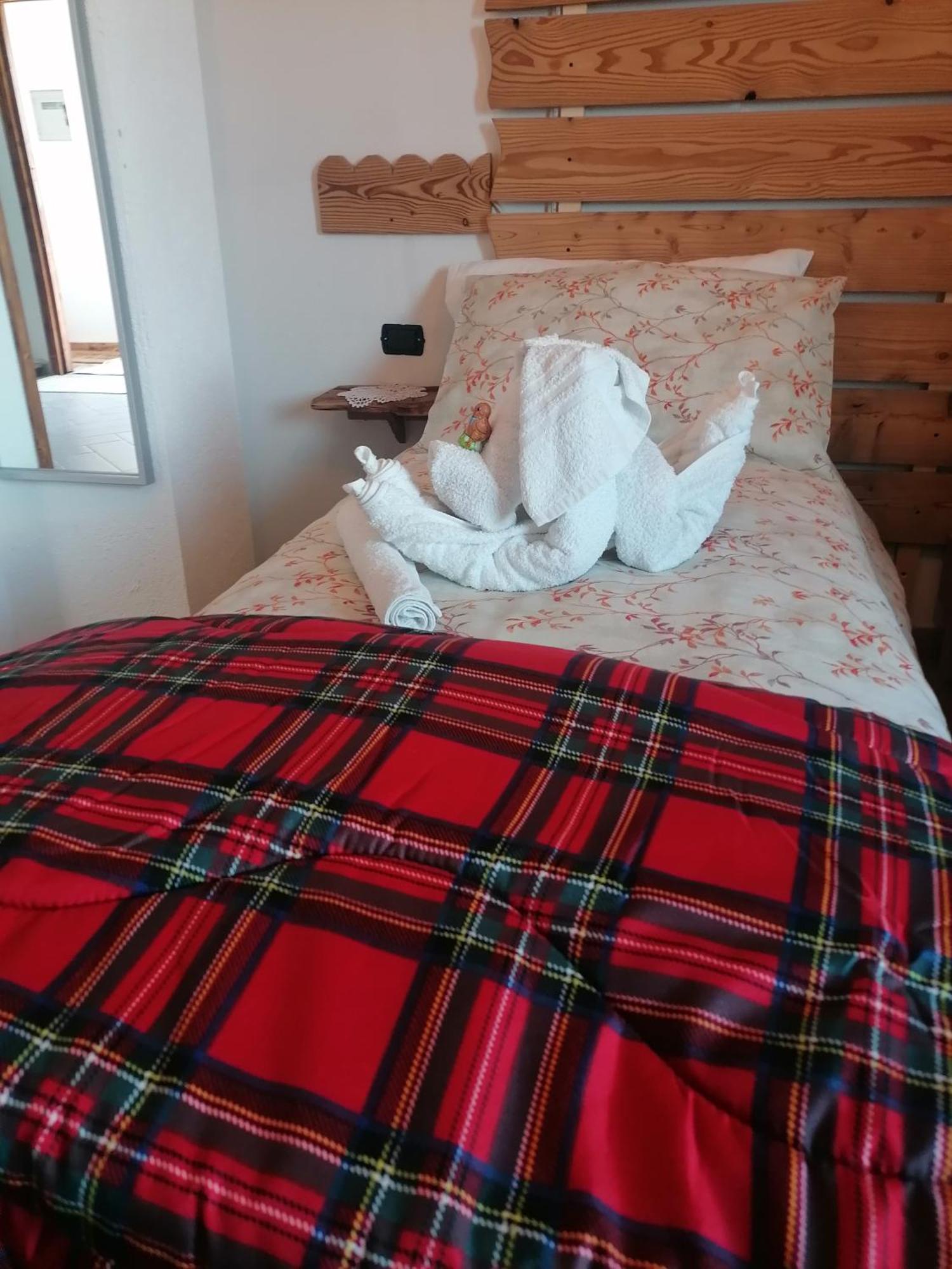 Ca Ad Me Pare Alloggio Con Terrazza Panoramica Moncenisio Bagian luar foto