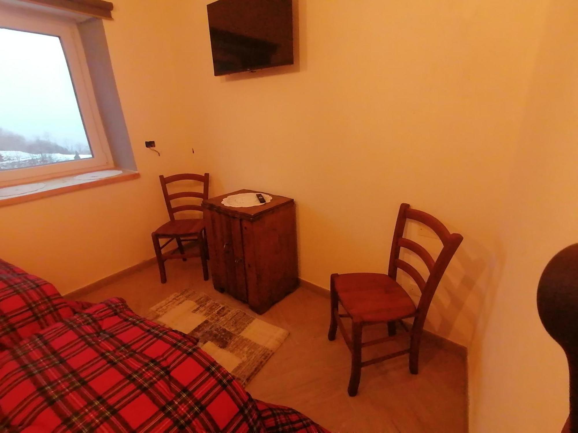 Ca Ad Me Pare Alloggio Con Terrazza Panoramica Moncenisio Bagian luar foto